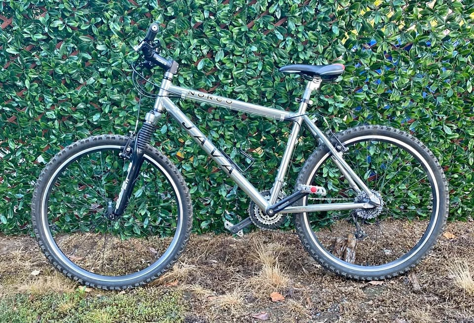 Silver Java Norco Bike (For Parts)
