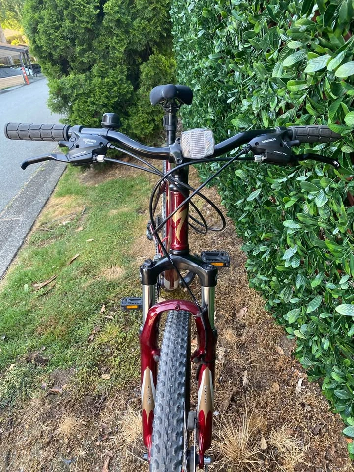 Maroon Hardrock Specialized Bike (Delivery Available) - photo 3