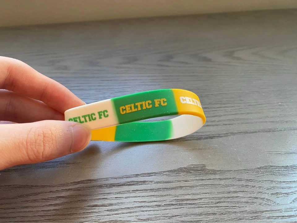 Brand new Celtic FC wristband - photo 2