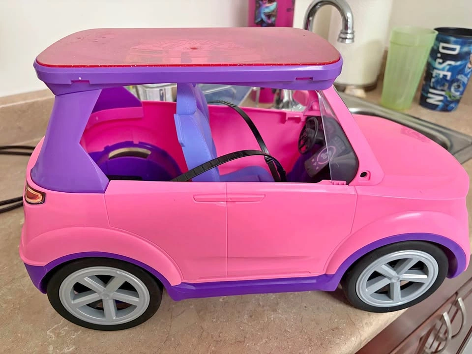 Barbie Car
