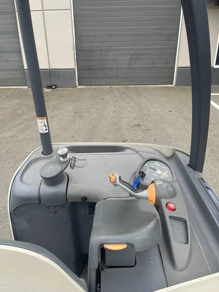 2016 Crown 3000lbs Stand On Forklift w/Sideshift - photo 2