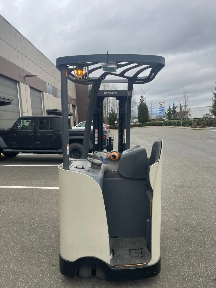 2016 Crown 3000lbs Stand On Forklift w/Sideshift - photo 3