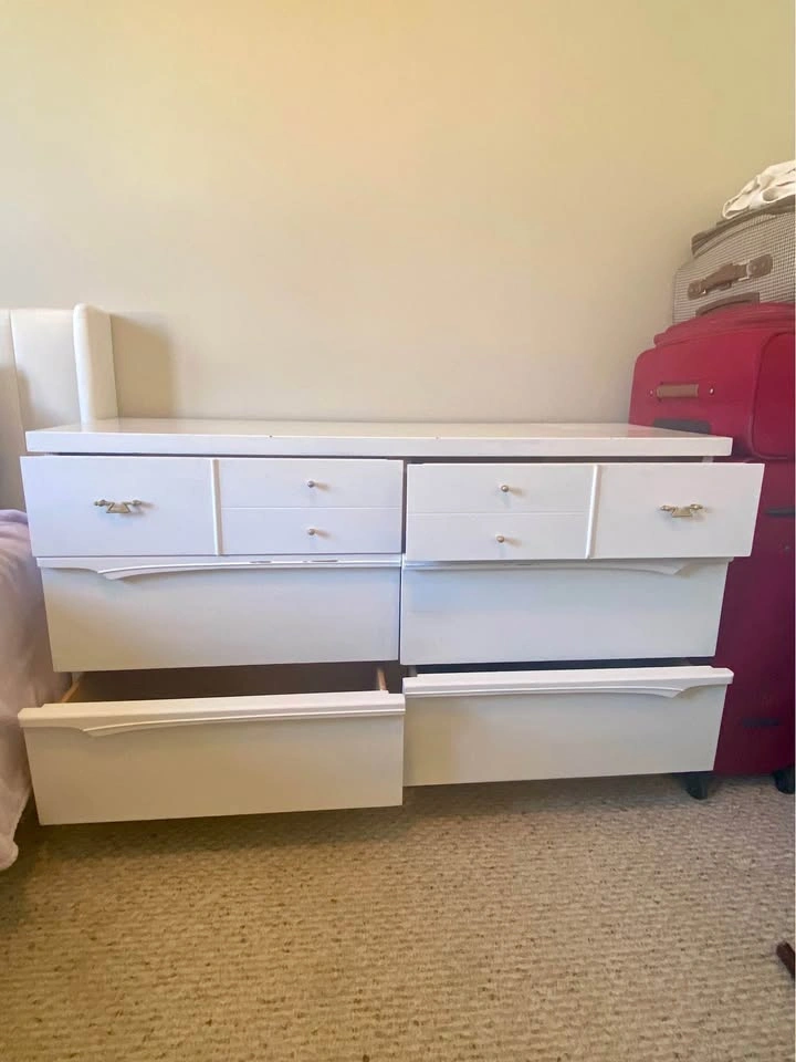 Real Wood White Dresser With 6 Drawers For Sale! - photo 2