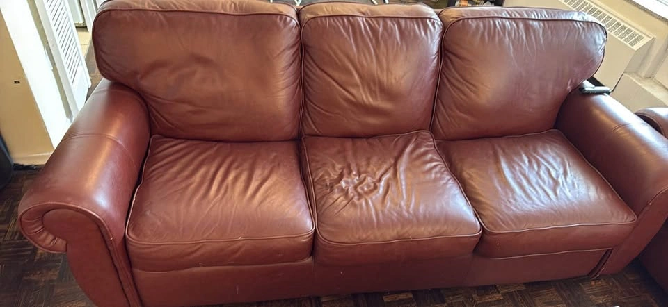 Sofa set with table - photo 3