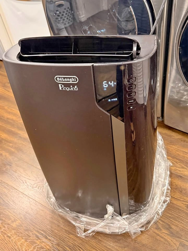 DeLonghi Pinguino PAC EX390LVYN-6A BK Portable AC Unit