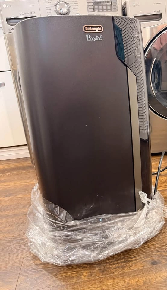 DeLonghi Pinguino PAC EX390LVYN-6A BK Portable AC Unit - photo 3