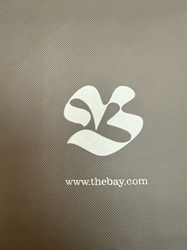 Hudson's Bay Garment Bag - Iconic Collectible - Brand New - photo 5