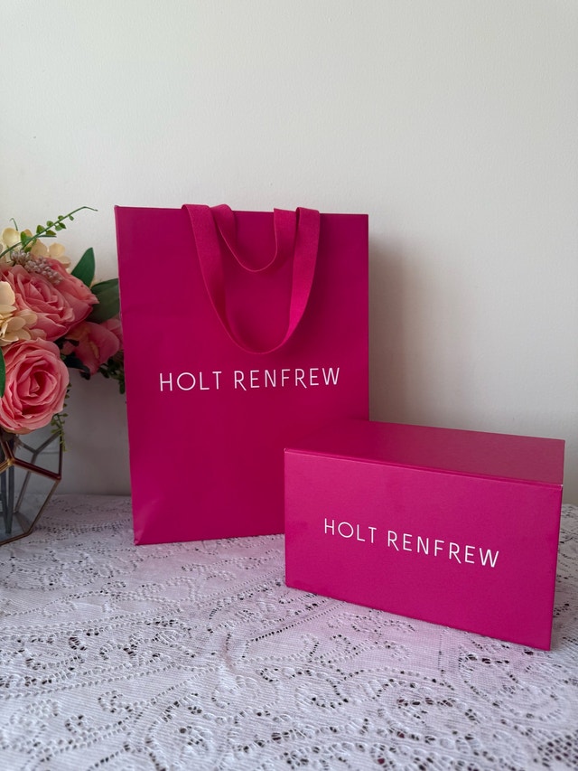 Holt Renfrew Bag and Box (Excellent condition) - photo 2