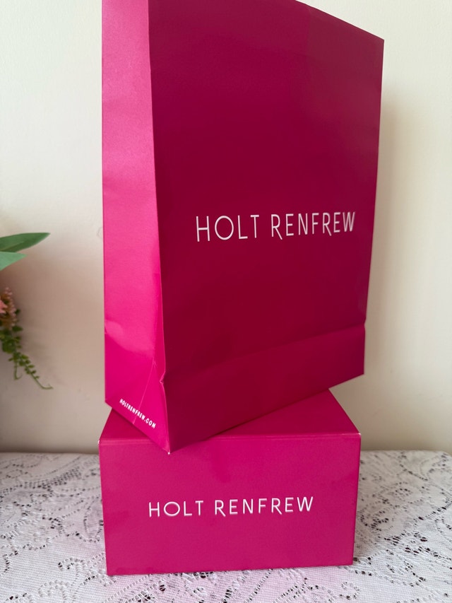 Holt Renfrew Bag and Box (Excellent condition) - photo 4