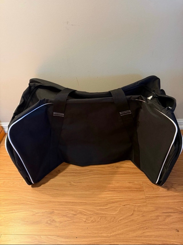 Official NHL Hockey Bag NEW* 37" Large Size, Heavy-Duty!! - photo 3