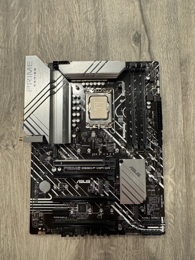 ASUS Prime Z690-P WIFI D4 + Intel Core i5 12400F