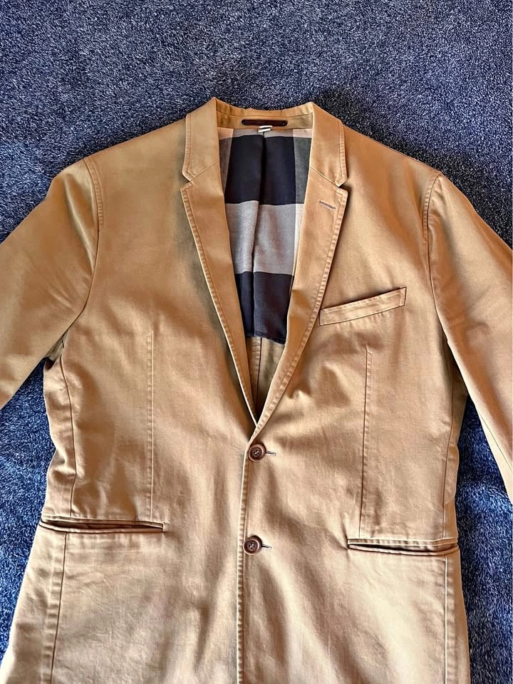 Men's Burberry Blazer Jacket (Size M)