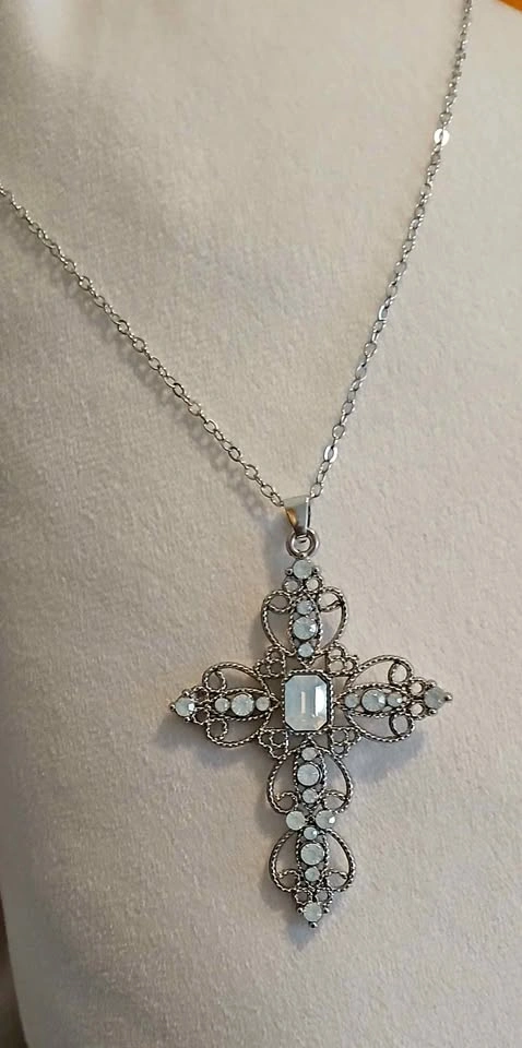 New Gemstone Cross Pendant Necklace