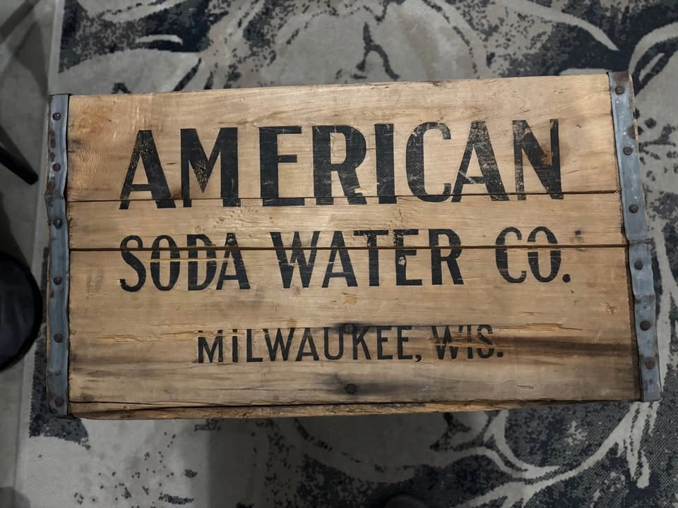 3 Vintage Wooden Crates - photo 4