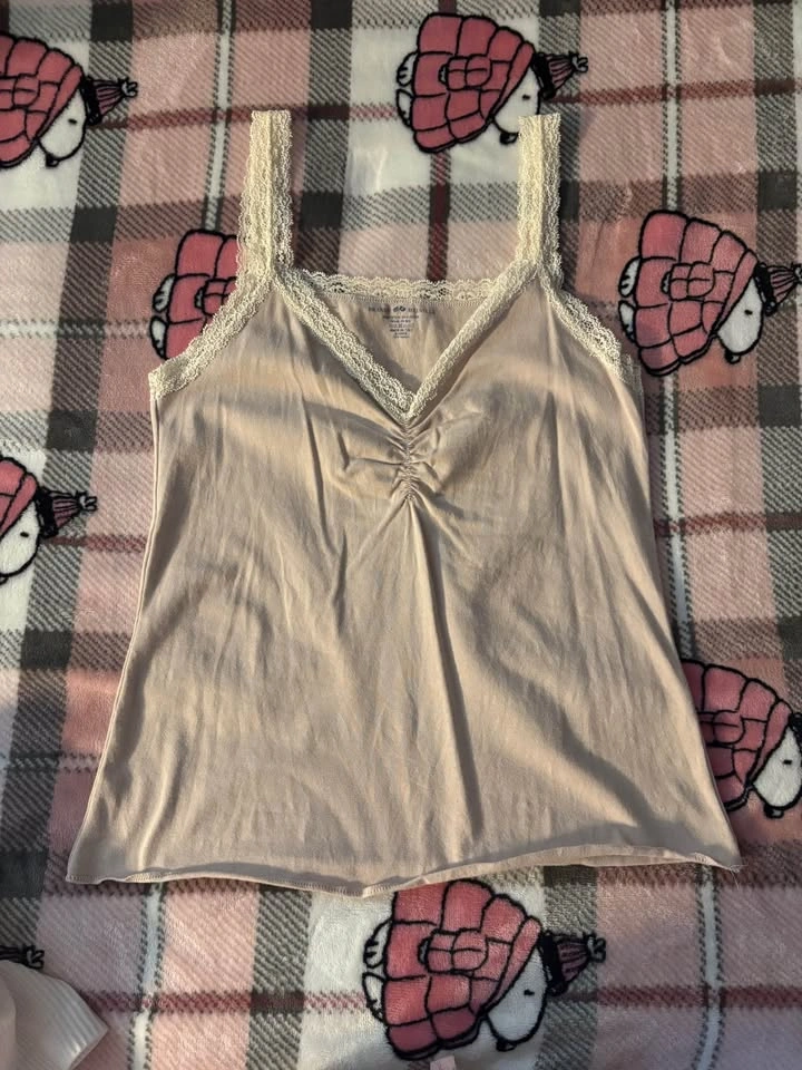 Lululemon & Brandy Melville Tank Tops - photo 3