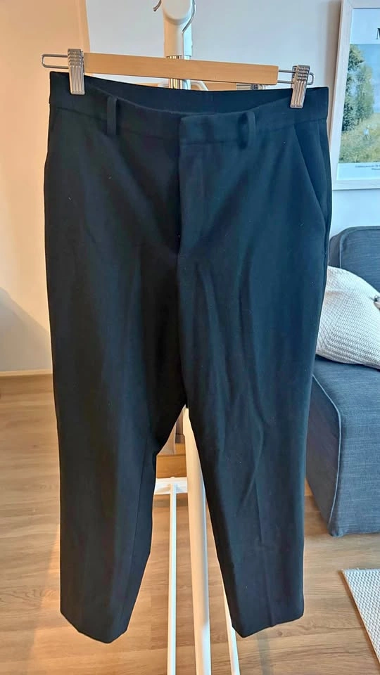 Uniqlo Ankle Pants Size S