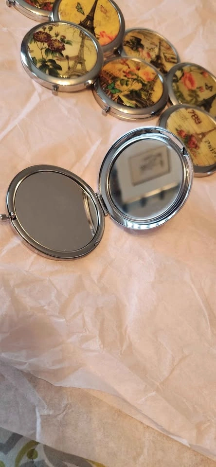 Paris theme compact mirrors. Party favours. Bomboniere. 51 piece - photo 2