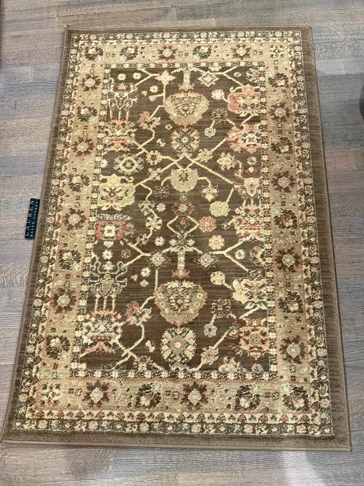Lauren Ralph Lauren Area Rug (3'3" x 5'3")