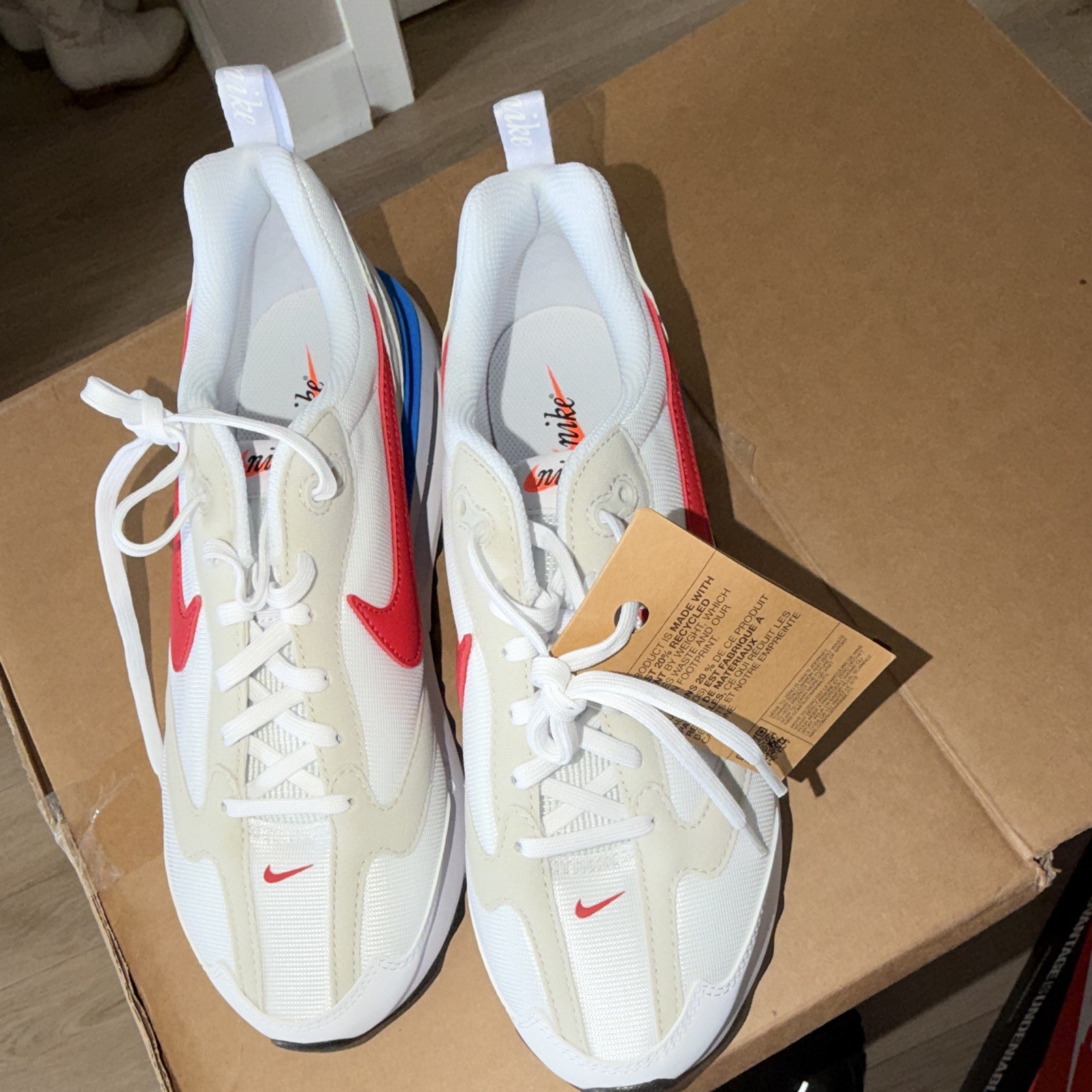 Nike Air Max Dawn Men's Sneakers - White/Red/Blue - Size 10