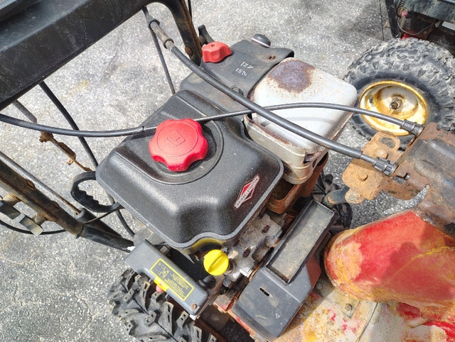 CRAFTMAN SNOW BLOWER - photo 5