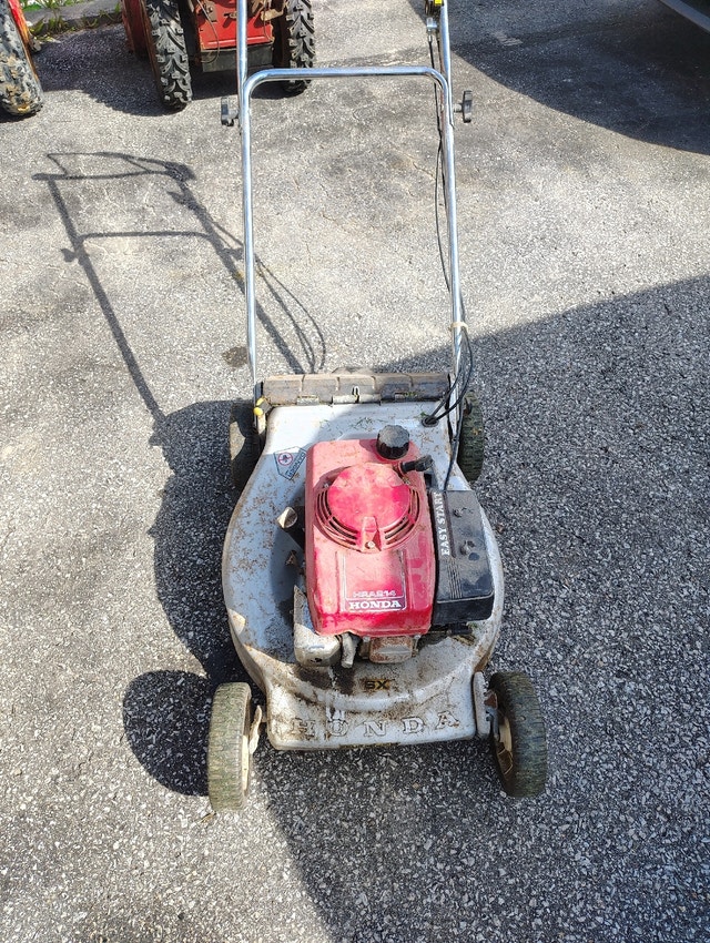 HONDA LAWNMOVER HRA214 - photo 3