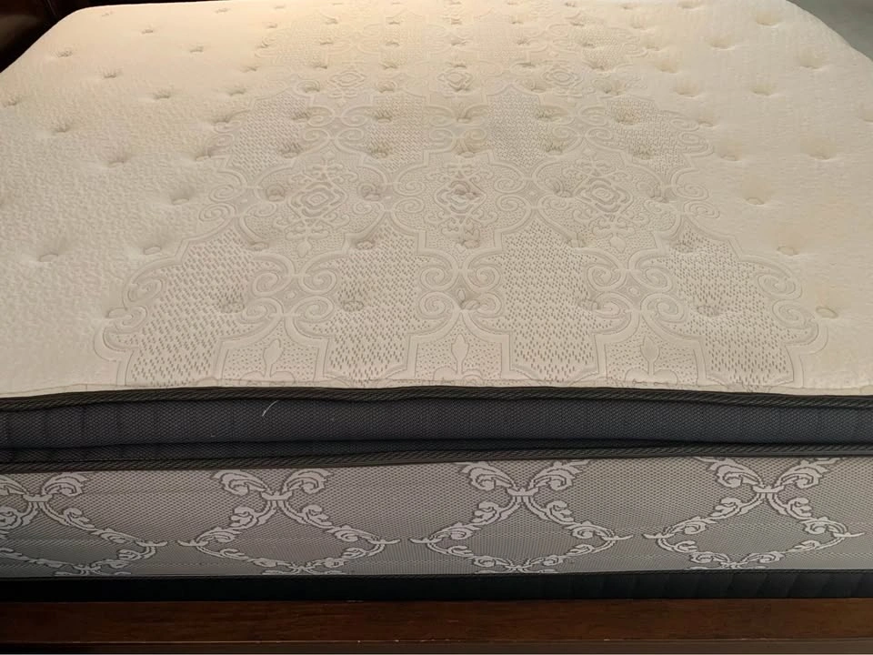 Queen mattress-MOVING- NEED GONE ASAP - photo 3