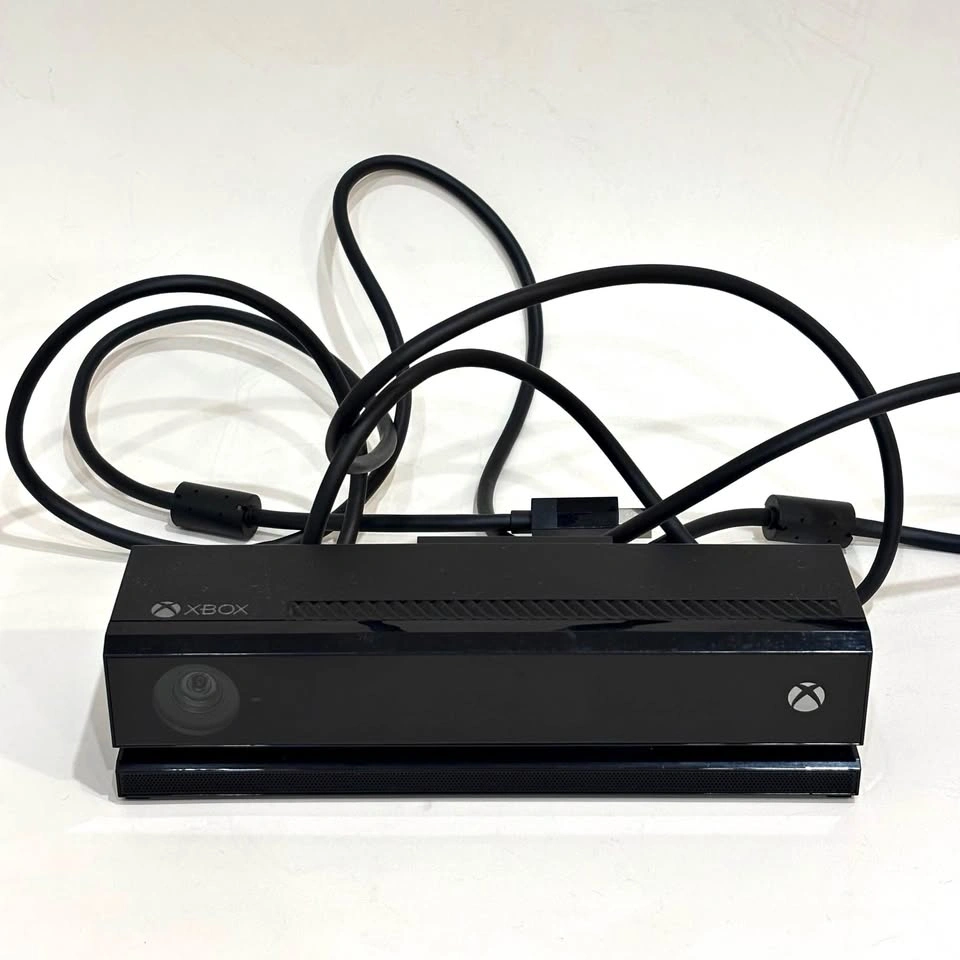 Xbox One Kinect Sensor - Model 1520 - Mint Condition