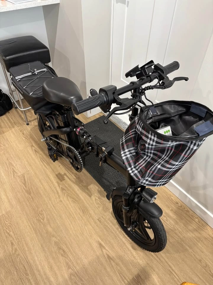 BLACK MINI FOLDING EBIKE WITH BASKET AND REAR BAG - photo 2