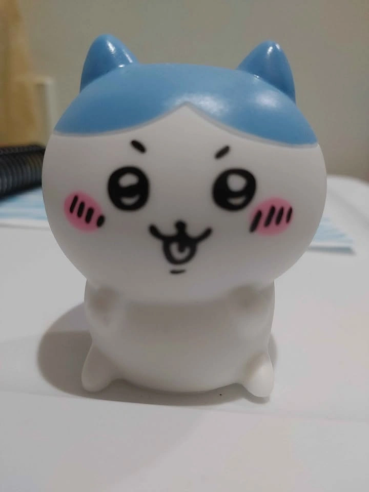 Chiikawa Series Hachiware Night Light Figure - photo 2