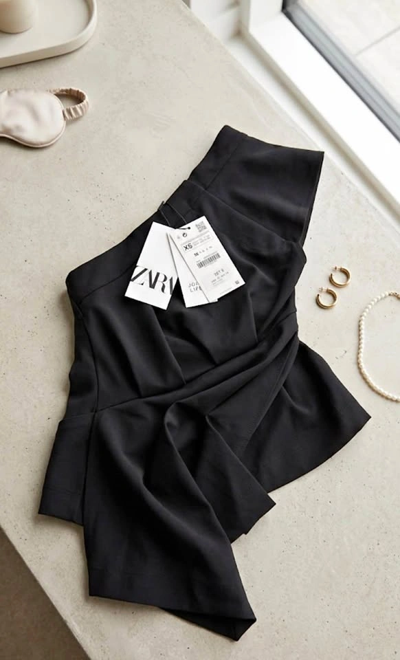 Zara Black Pleated Evening Top (Size XS) NWT