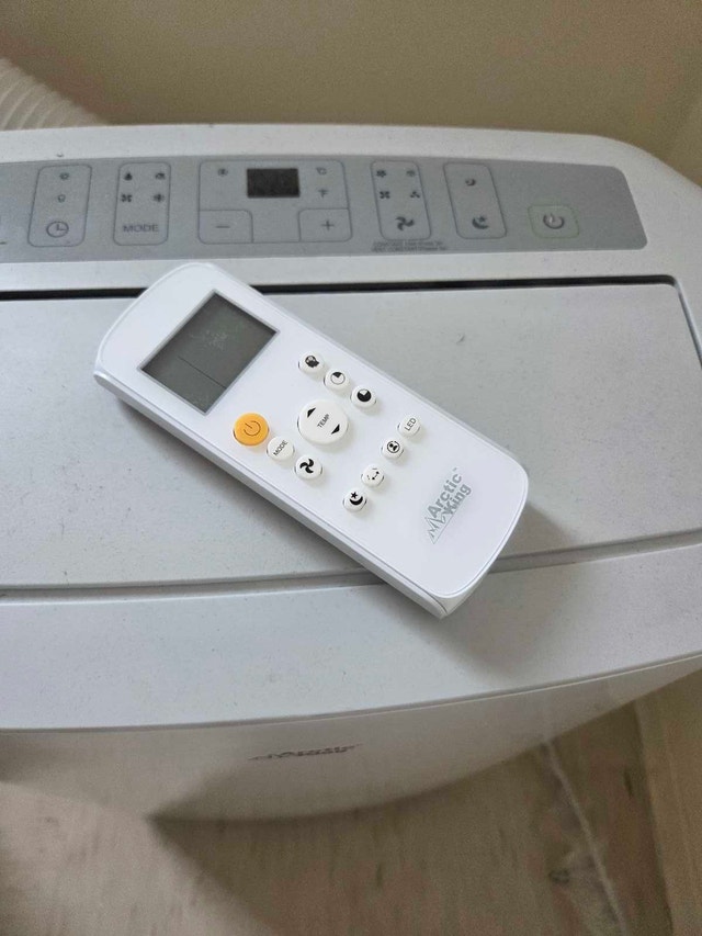 Arctic King Air Conditioner 12,000 BTU - photo 5