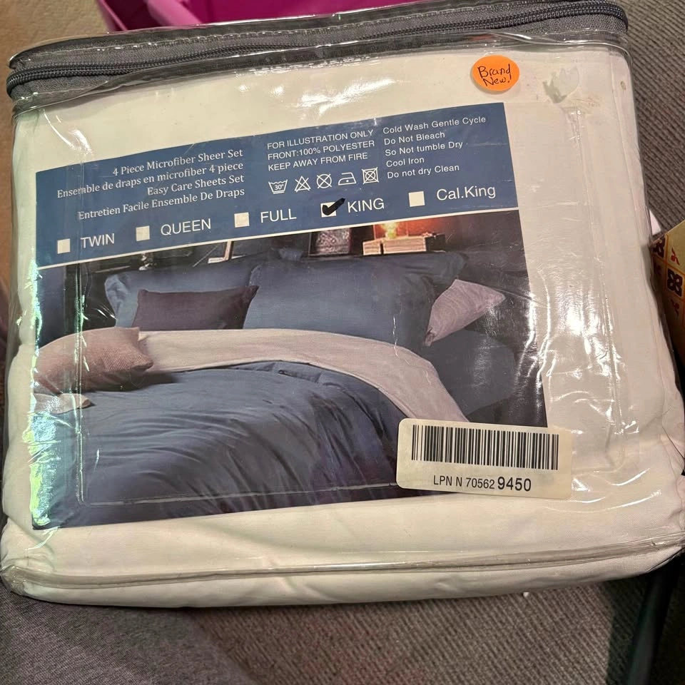King Size White Sheets Brand New!