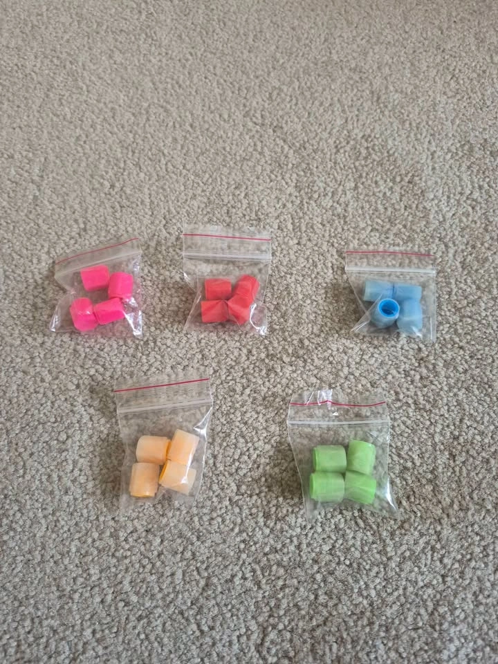 4-Pack Glow in the Dark Tire Valve Caps (Universal Fit) - photo 2