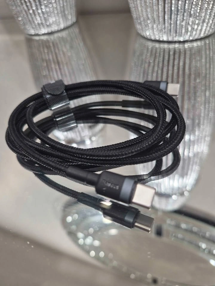 High Speed USB-C Fast Charging Cable - Braided & Heavy Duty - photo 3