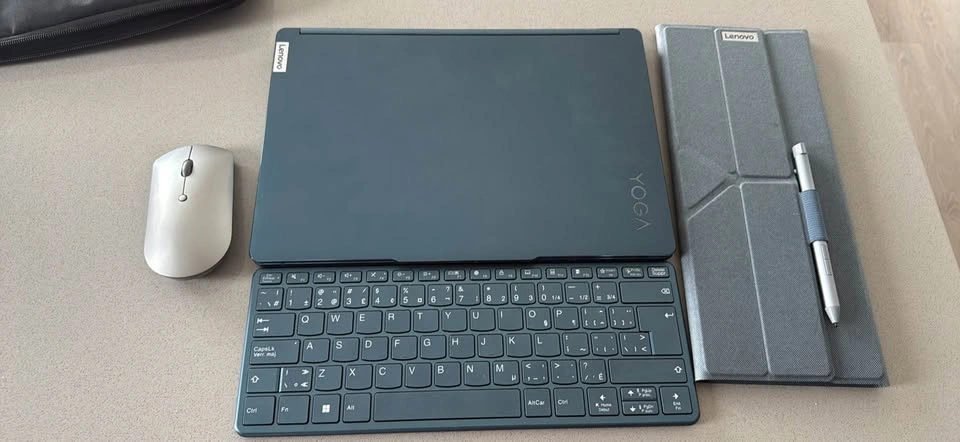 Lenovo Yoga Book 9i 13" Dual Screen Laptop - photo 5