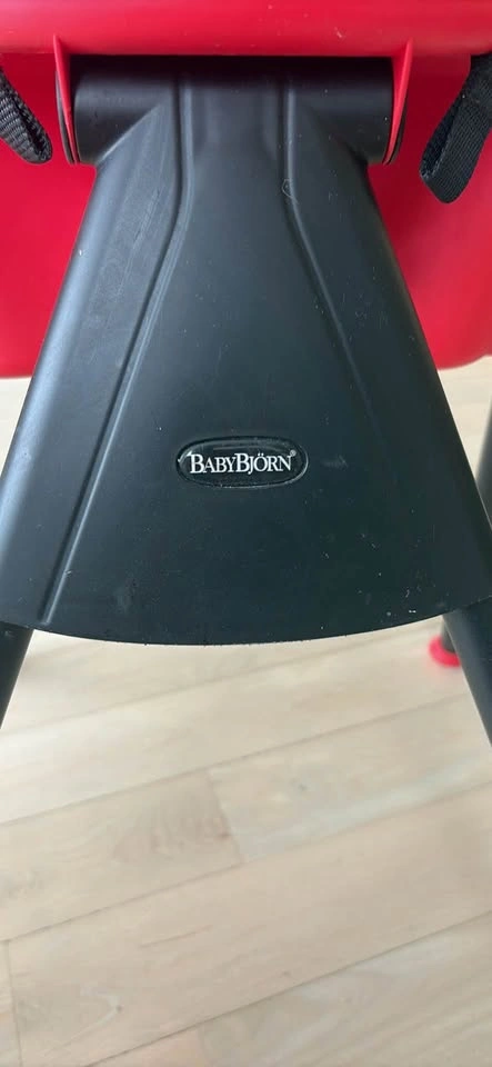 Baby Bjorn high chair - photo 3