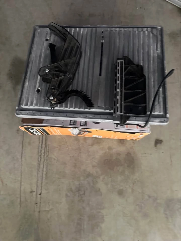 Ridgid Wet Tile Saw - photo 4