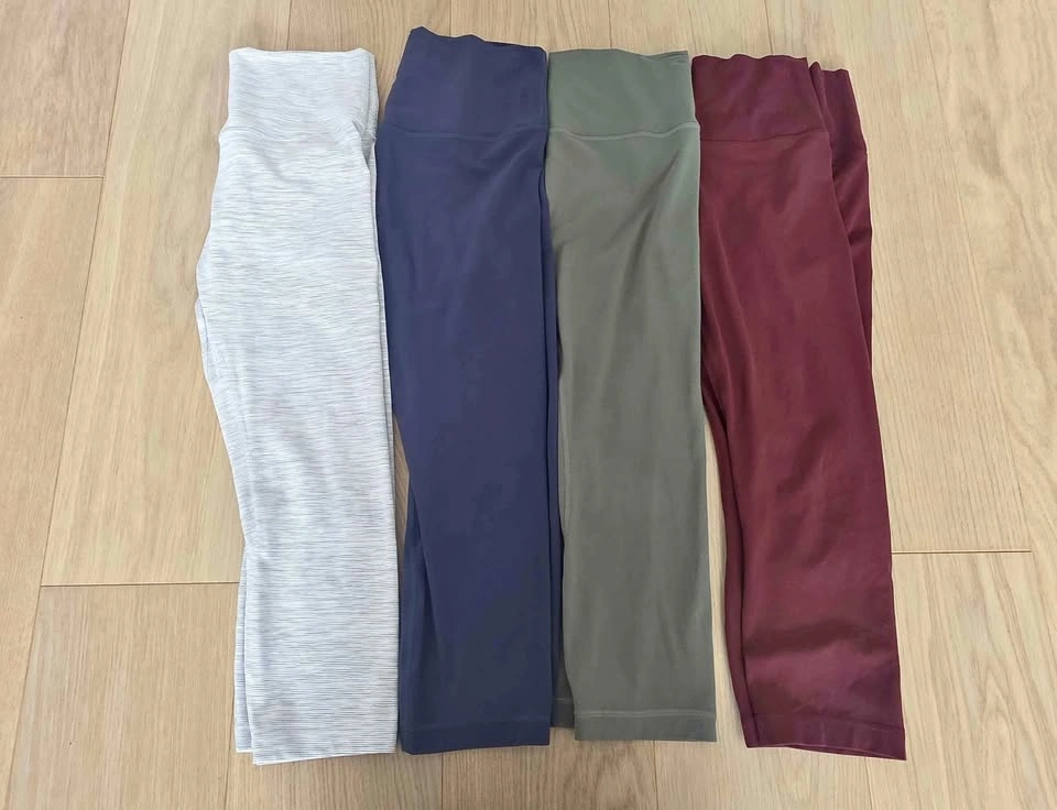 Size 8 Lululemon Align HR leggings - 21 inch inseam