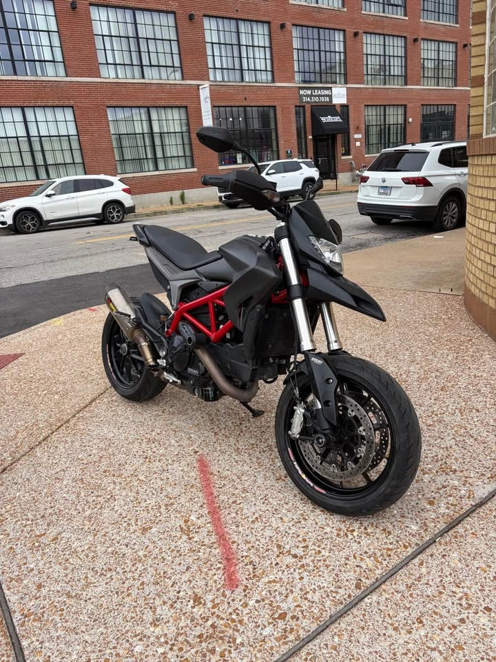 2015 Ducati Hypermotard 821 - photo 3