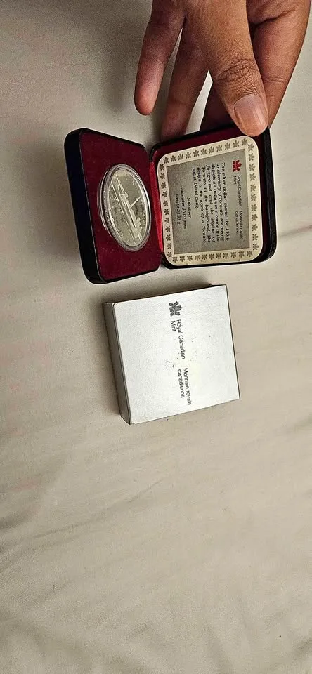 Royal Canadian Mint 150 silver dollar coin thumbnail
