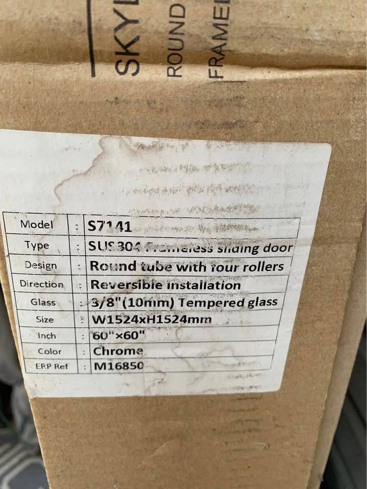 New in box Shower doors - photo 4