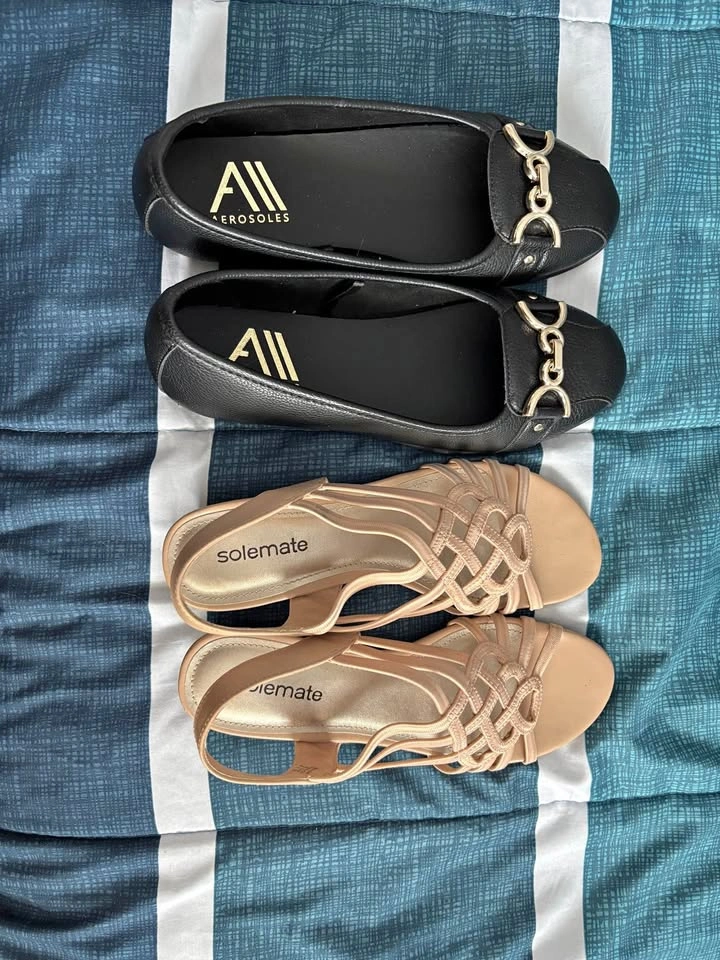 Women's size 7 shoes