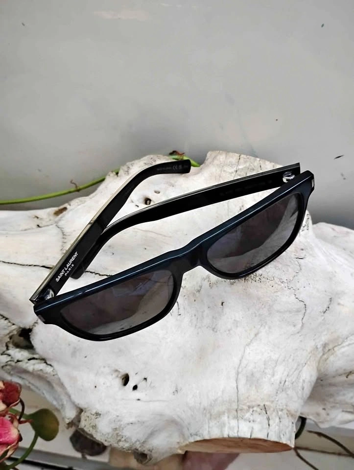 SL 619 Sunglasses Black