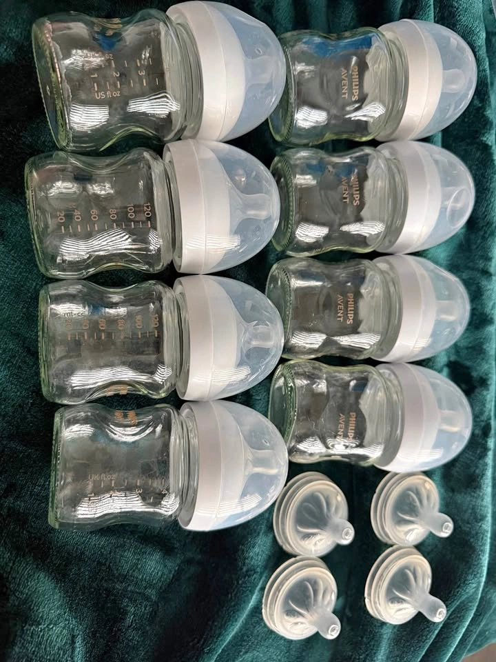 Philips Avent 4oz Baby Bottles - Glass & Plastic