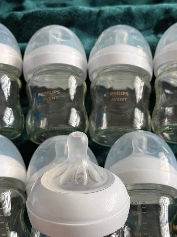 Philips Avent 4oz Baby Bottles - Glass & Plastic - photo 3