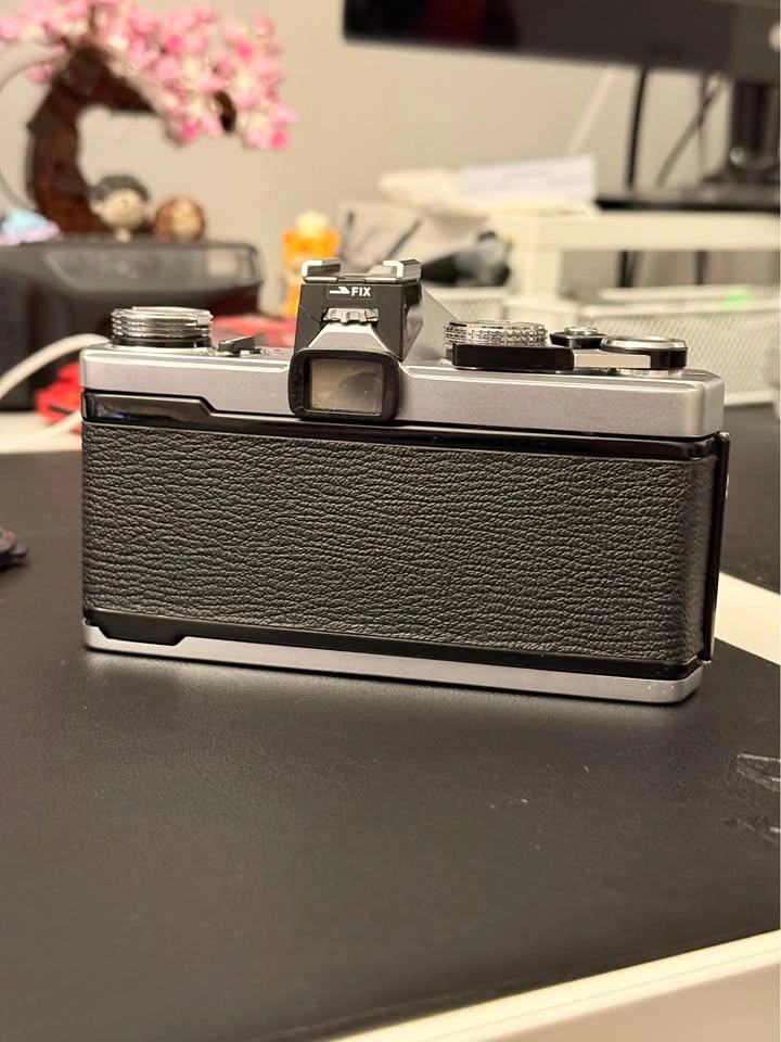 Olympus OM-1 Film Camera F.Zuiko 50mm 1.8 Lens - photo 2