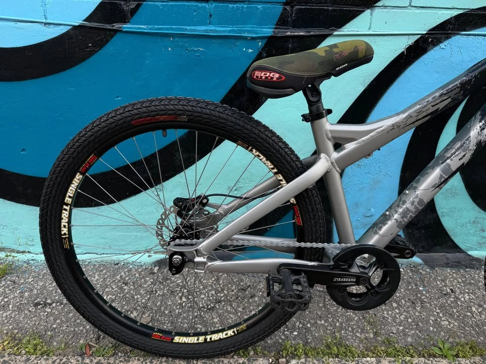 Specialized P2 Dirt Jumper Bike - photo 4