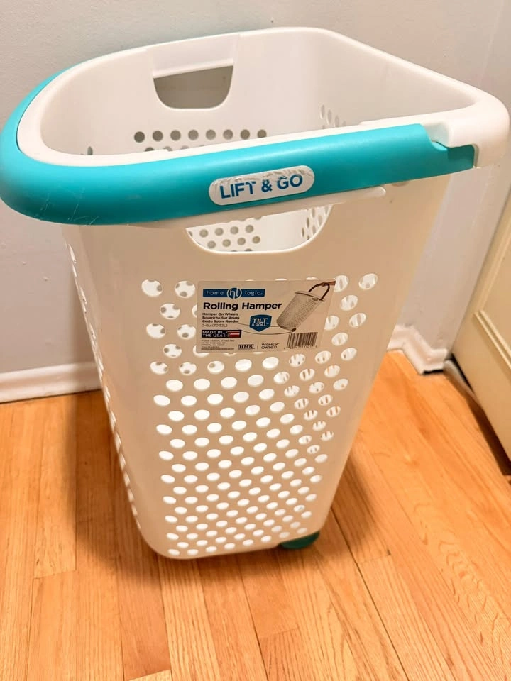Laundry Hamper with Wheels and Pop-up Handle, White - photo 2