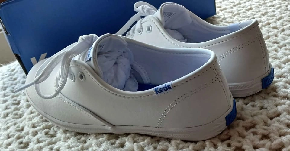 New Leather Size 2 youth Keds Shoes white - photo 3