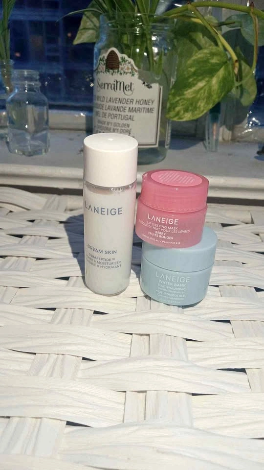 Laneige Travel Size Skincare Set